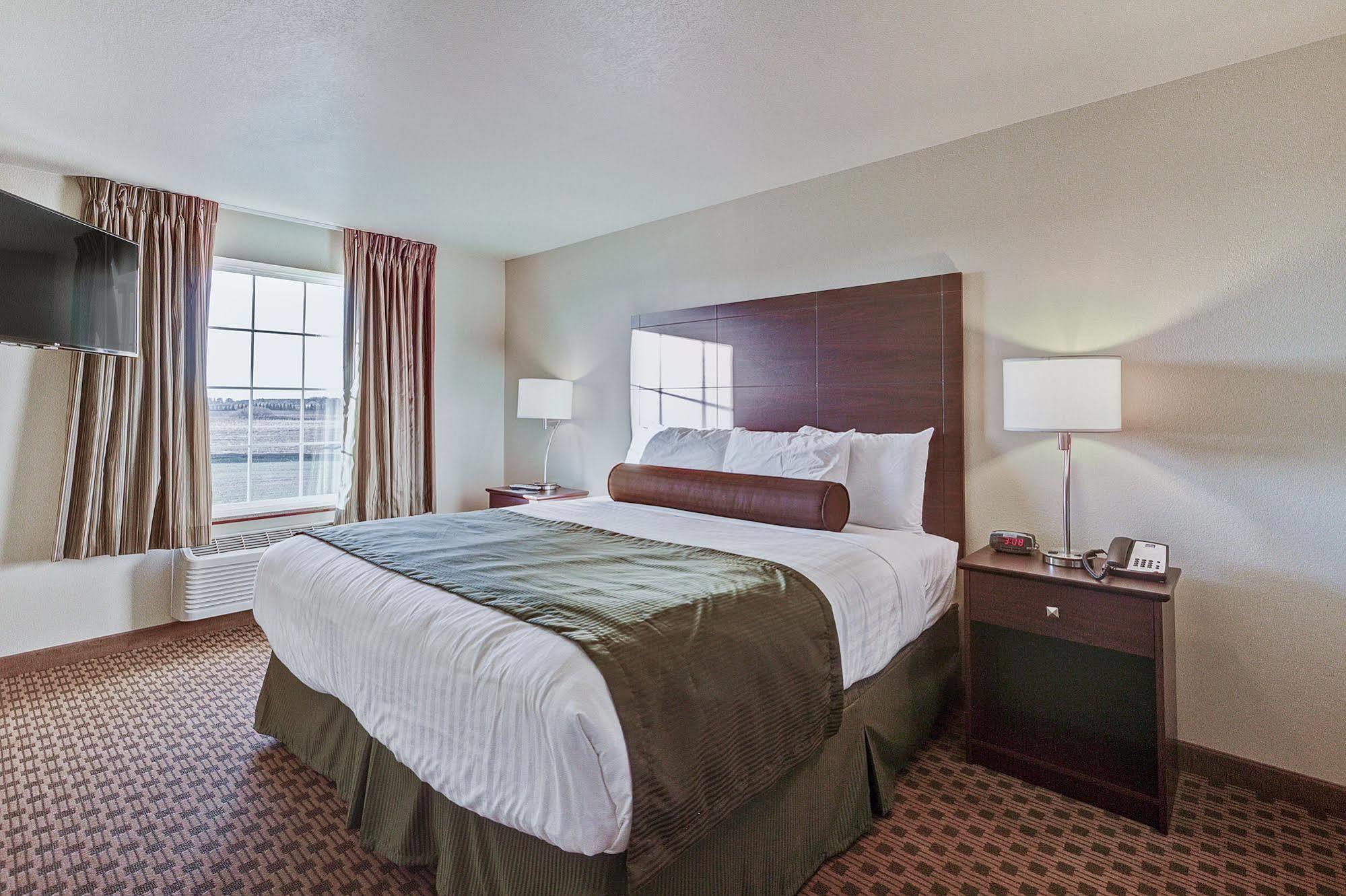 Cobblestone & Pulaski/green Bay Hotel